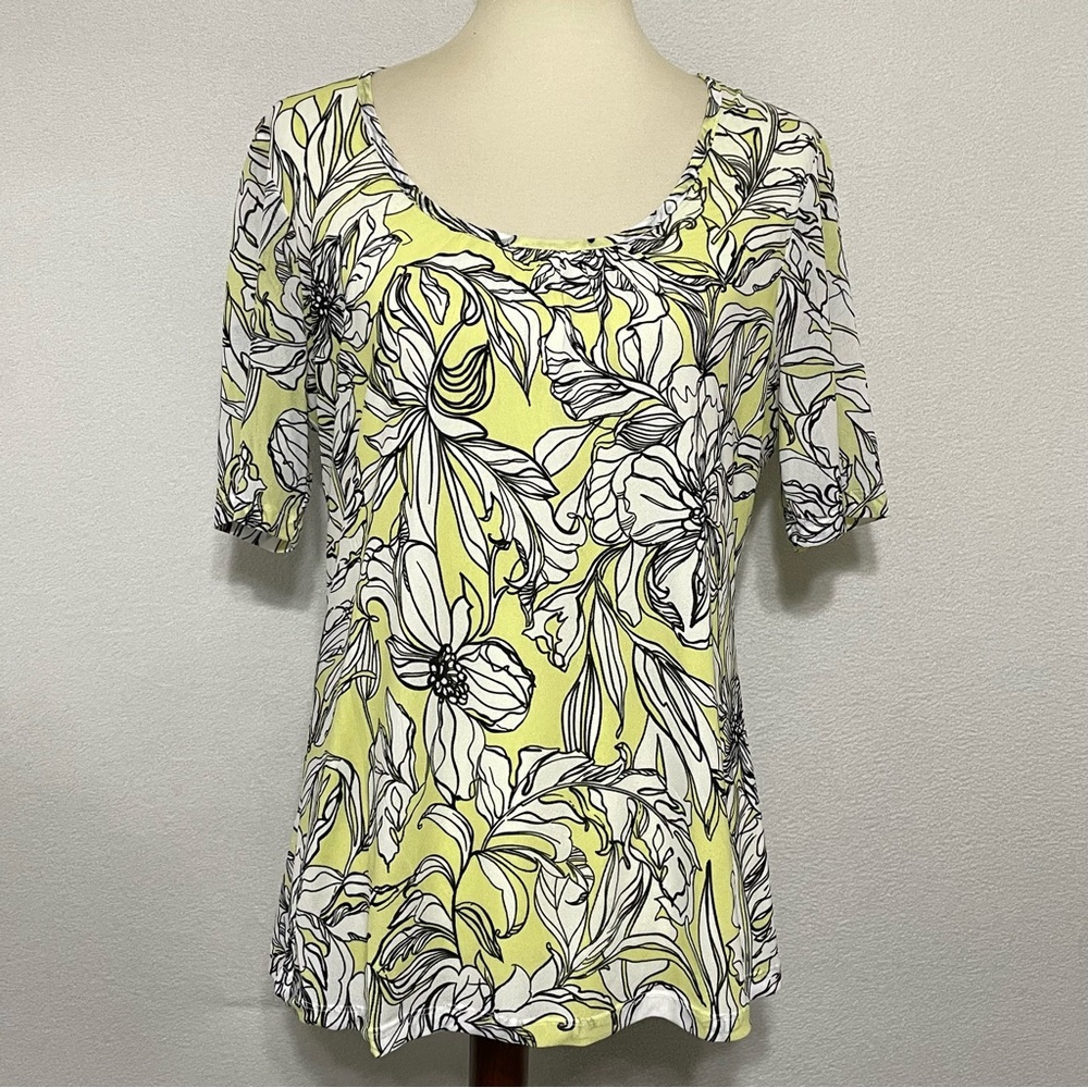 Chico’s Travelers Floral Art Print Scoop Neck Mesh Top Size: 2 (fits L/XL)